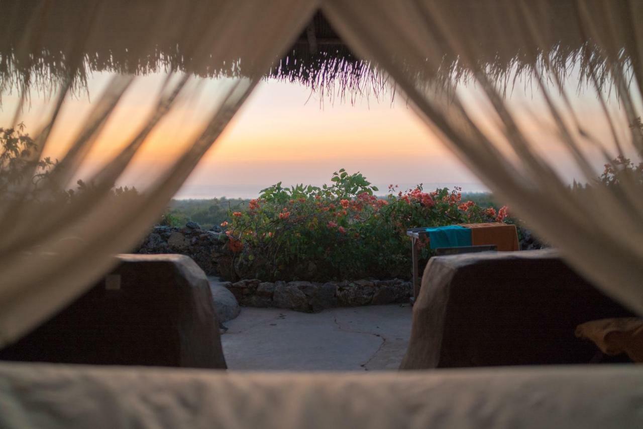 Utopia Rote Lodge Nembrala Dış mekan fotoğraf