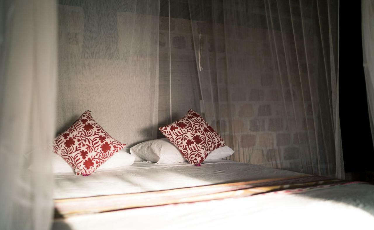 Utopia Rote Lodge Nembrala Dış mekan fotoğraf