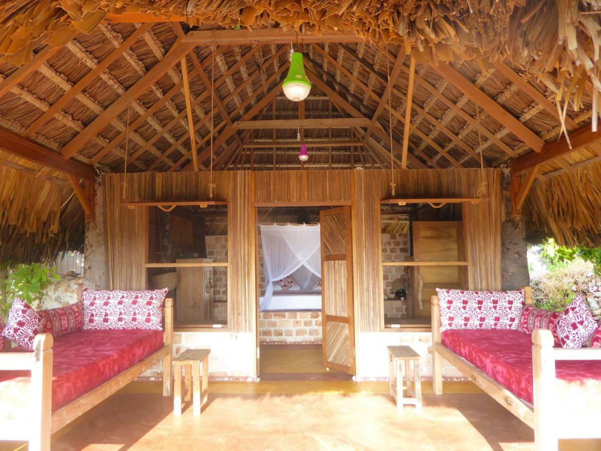 Utopia Rote Lodge Nembrala Dış mekan fotoğraf