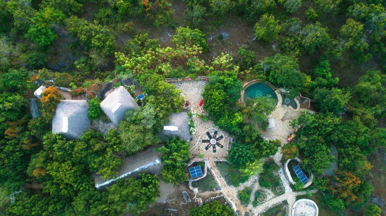 Utopia Rote Lodge Nembrala Dış mekan fotoğraf