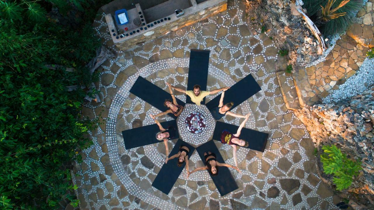 Utopia Rote Lodge Nembrala Dış mekan fotoğraf