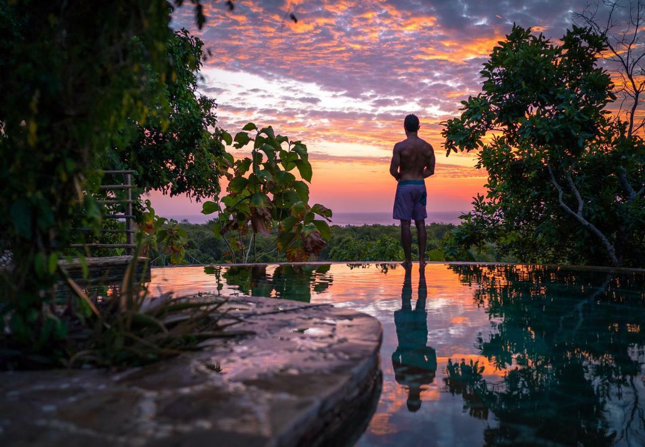 Utopia Rote Lodge Nembrala Dış mekan fotoğraf